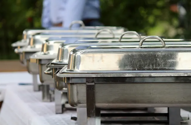 buffet, food, meal, warming containers, gastronomy, yummy, fresh, hunger, enjoyment, restaurant, celebration, self service, enjoy the meal, gourmet, edible, selection, party, flesh